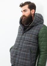 Load image into Gallery viewer, ILO Coat trong Teak