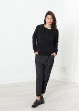 Load image into Gallery viewer, Loopwheeler Sweatshirt in Black