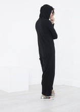 Load image into Gallery viewer, Jit Hooded Jumpsuit trong Black
