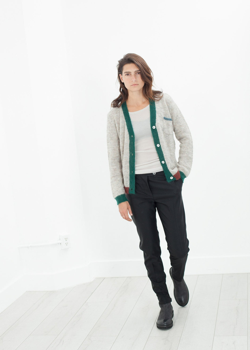 Quần nữ bạn gái trong đen