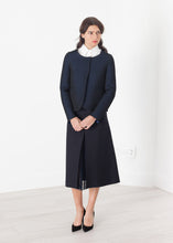 Load image into Gallery viewer, Weave Jacket in Black/Blue
