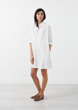 Load image into Gallery viewer, Áo hoàng đế
